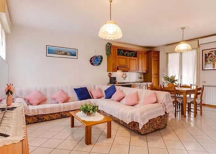 A 2 Passi Dal Mare Con Free Parking E Wi-fi Cervia